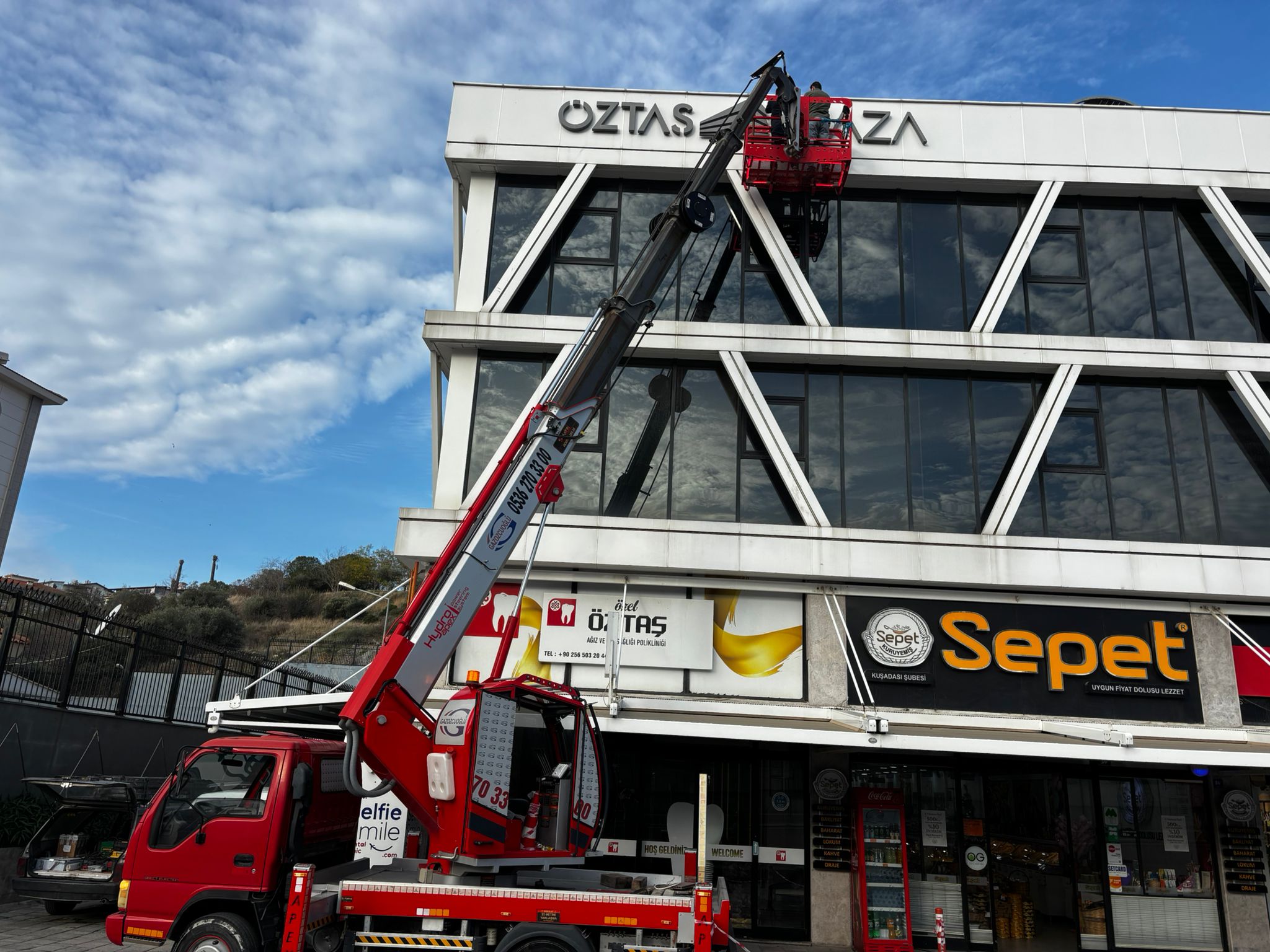 Kuşadası evden eve nakliyat ekibi